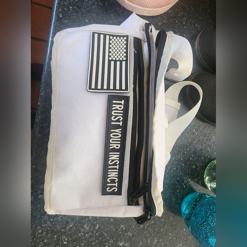 Wolfpak white fannypack gently used with 2 patches